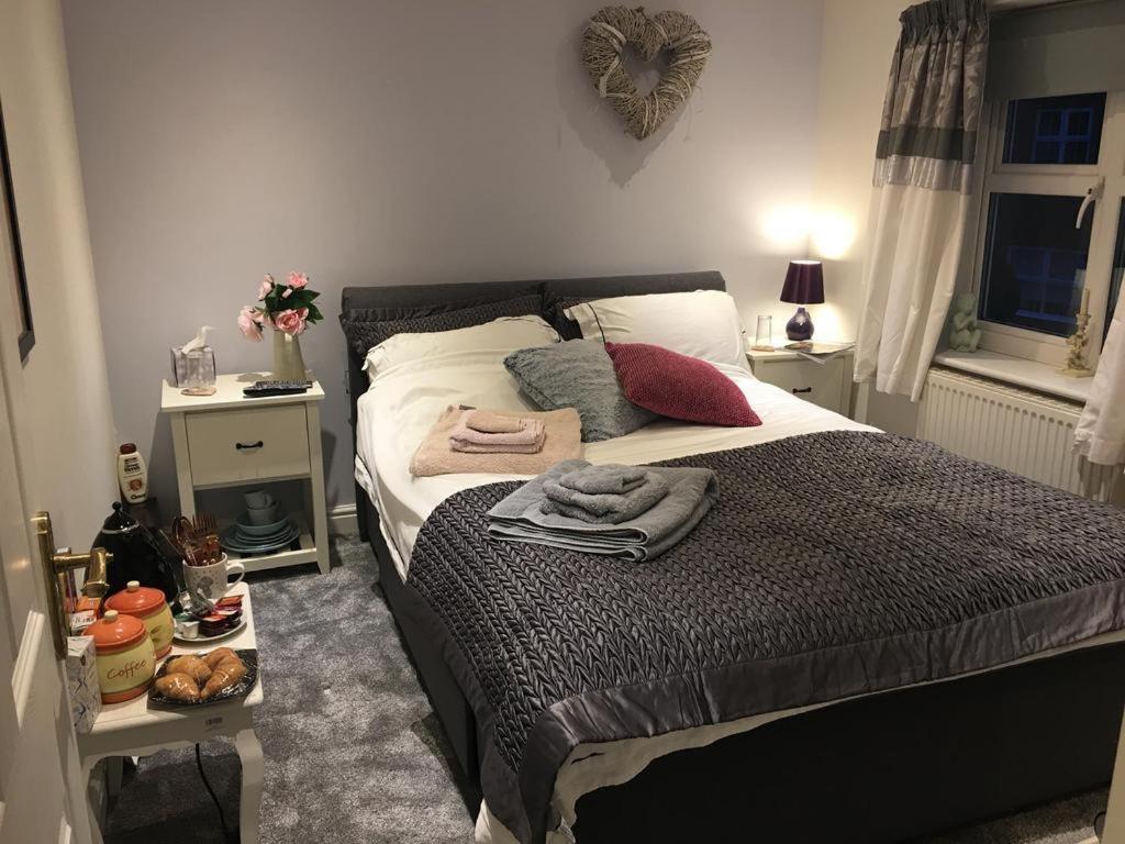 Redwing Rise Bed & Breakfast Royston  Dış mekan fotoğraf